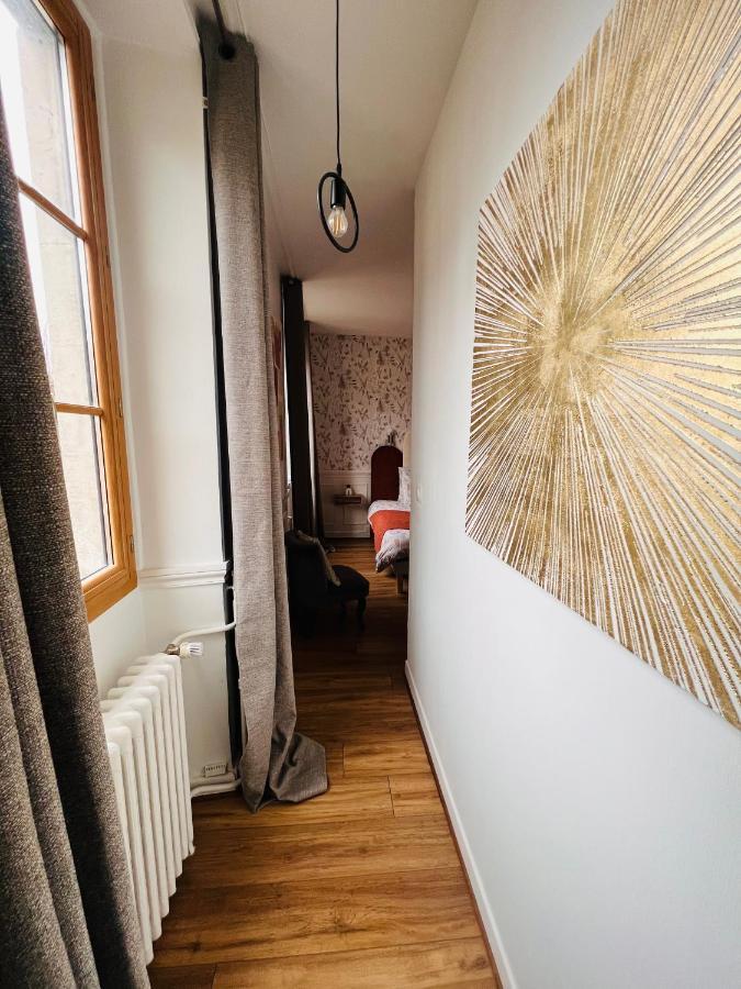 Charmant Appartement Plein Centre Ville - Parking Prive オセール エクステリア 写真